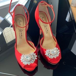 Badgley Mischka | Red Peep Toe 4” Heels